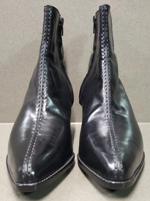 BALLY Made In ITALY Black Leather Ladies Boots EU40.5/AU9.5/Heel6cmH REFURBISHED - image 1 of 4