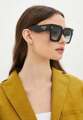 Óculos de sol preto autêntico Fendi Roma feito na Itália com estojo - Imagem 1 de 4