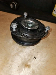 2015-2019 Vw VOLKSWAGEN GOLF GTI R - Strut Mount W/ Bearing 55k Miles - Picture 1 of 4