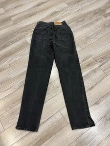 Vintage 90s Levi's 521 Women's Tapered Fit Tapered Leg Denim Jeans Size 8 Long . - Picture 1 of 15