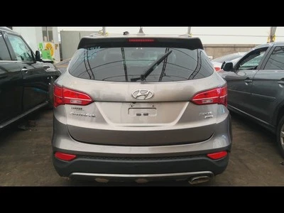 Rueda deportiva de aleación 19x7-1/2 de 10 radios para 13-16 SANTA FE 6647690 Foto 1 de 4