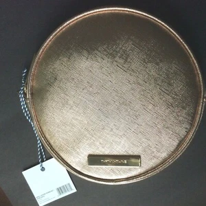 NWT Tartan & Twine Makeup Case Round Cosmetic Bag Logo(s) Gold Color NEW - Picture 1 of 10