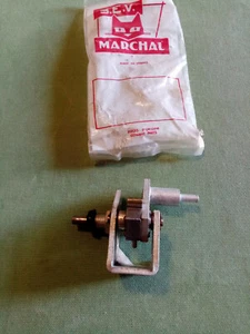 Citroen ID 19 / DS 19 von 06/60 bis 1965 Scheibenwischerlager links - Bild 1 von 6