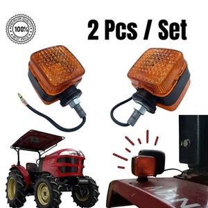 2 Stück Heckblinkleuchte Blinker eckig Lampe Traktor Yanmar Kubota - Bild 1 von 9