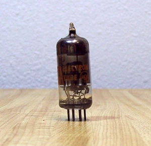 3CB6 RCA Miniatura Tubo Pentodo 7 Pin NOS Quantità TESTATO - Foto 1 di 2