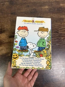 Peanuts Classic The COMPLETE Holiday Collection 5 DVD Box Set Tested - Picture 1 of 7