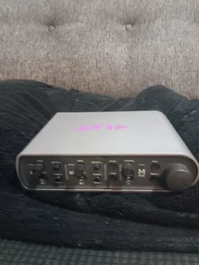AVID M Box 4x4 Audio Interface  - Picture 1 of 3