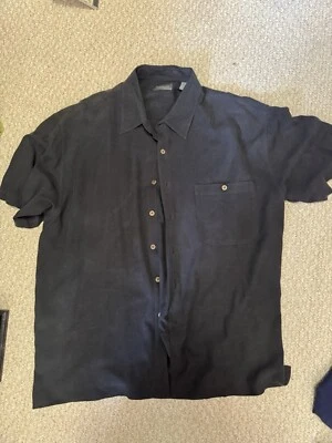 Van Heusen Black Silk Shirt Mens XL Button Vintage Light Short Sleeve Pocket - Image 1 of 4