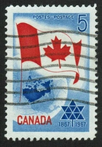 Canada sc#453 Centenial of Confederation : Flag and Planet Earth, Used - Picture 1 of 2