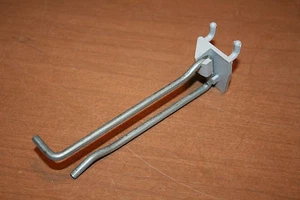 Southern Imperial 4" Heavy Duty Fastback Scanning Display Hook 100 NOS R33-4-212 - Picture 1 of 8