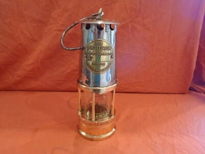 Bergleute Sicherheitslampe The Protector Lamp & Lighting Co Ltd Typ 1A Messing & Stahl - Bild 1 von 10