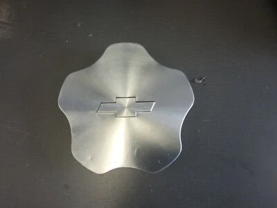 Tapa central de rueda Chevrolet Monte Carlo 2000-2002 OEM CROMADO Foto 1 de 2