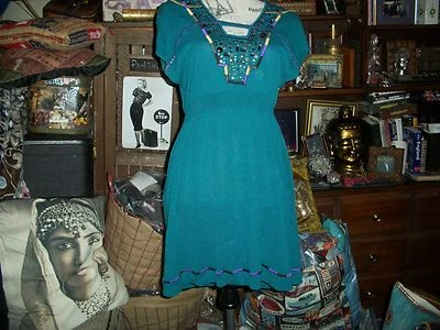 NANETTE LEPORE She's Sooooo Radiant Green Beaded Dress Size M - Imagem 1 de 3