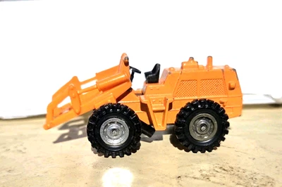 Cargadora de ruedas Tomica Furukawa Nº 63 Japón Foto 1 de 4