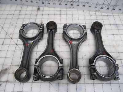 Juego de 4 bielas de pistón originales 1976 Mercedes-Benz W115 240D OM616.916 Foto 1 de 4