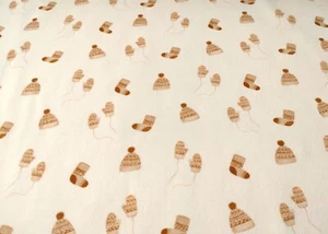 Winter Life Hilco French Terry creme Kinderstoff Babystoff mit Winteraccessoirs - Bild 1 von 3