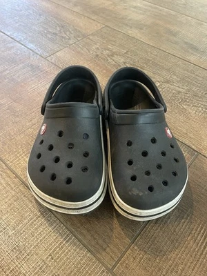 Sandalias Crocs Classic Zueco Niños Negras Sin Cordones Talla J 2 Ligeras Foto 1 de 4