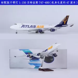 1/150 Airline Atlas Boeing 747 Aircraft Lights Free Pulley Model Toy Pendants - Picture 1 of 3