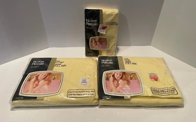 JC Penney Pale Buttercup No-Iron Percale Full Size Sheet Set w/Pillowcases - Image 1 of 4