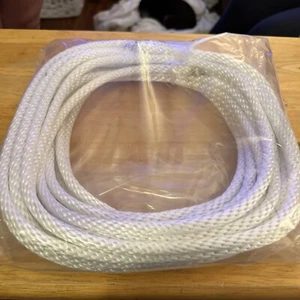 Halyard 5/16" Corda Bandiera Bianca con Nucleo Cavo Acciaio Inox 50' Made USA - Foto 1 di 1