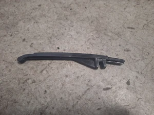 2010 Piaggio Fly 50 4T - Camchain Guide Blade - Picture 1 of 5