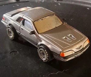 Ford T-Bird Turbo Coupé 1987 Matchbox Clase Mundial De Colección Escala 1:67 COCHE RARO - Imagen 1 de 13