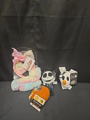 4 Piece Mixed Lot The Nightmare Before Christmas Clips Costume Kit & Pumpkin - Image 1 of 4