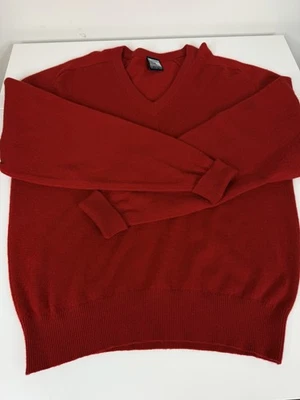 Suéter De Colección Clan Douglas Para Hombres XL Rojo 100% Cachemira Cuello en V Invierno Nórdico Años 90 Foto 1 de 4