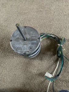 York S1-02436073000/S132436079549 OEM Motor , Harness And Module Used For 1 Year - Picture 1 of 6