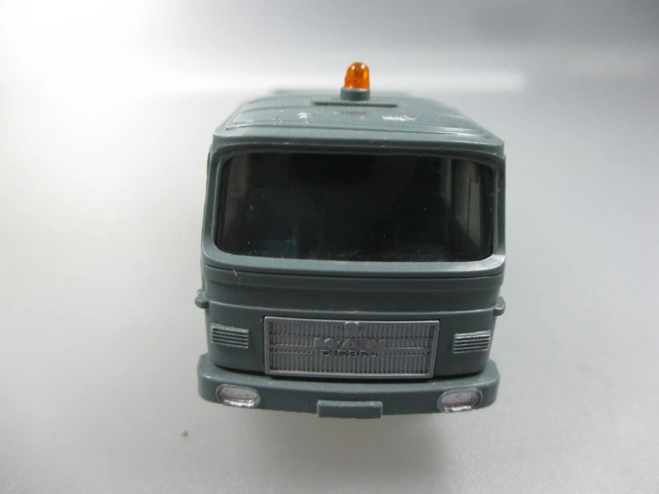 WIKING: Man Diesel Culemeyr Trattore " DB ", Blu-Grigio! (Schub39) - Immagine 1 di 4