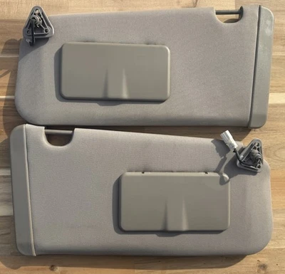 96401-5Z30B Nissan Quest 2004-2009 OEM Driver & Passenger Tan/Beige Sun Visors - Image 1 of 3