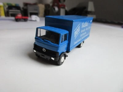 Praline 1:87 Mercedes Valigia Autocarro Praline LP 809 - Immagine 1 di 4