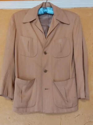 Chaqueta rosa, años 40, gabardina Hollywood cuatro bolsillos de parche con aberturas pecho 20" Foto 1 de 4