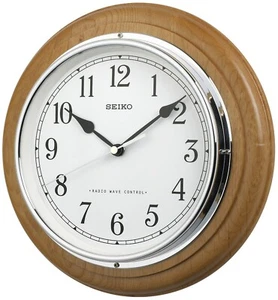 Seiko Radio Controlled Round Wooden Pine Quartz Battery Wall Clock QXR129S - Picture 1 of 2