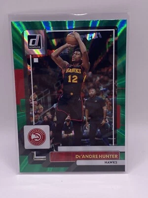 De'Andre Hunter Donruss 2022-23 Green Laser Holo #64 - Atlanta Hawks - Image 1 of 2