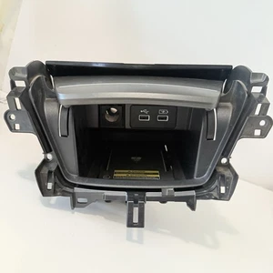 CONSOLE CHARGEUR TÉLÉPHONE PORTABLE SANS FIL HONDA ACCORD 2021 OEM 8A370-TVA-C013-M1 - Photo 1 sur 10