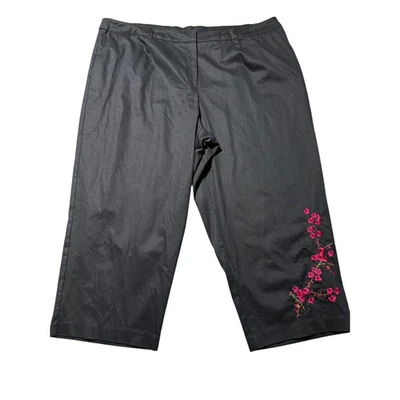 Capris Briggs New York Mujer 22W Negro Rosa Bordado Floral Elastizado Nuevo con Etiquetas Foto 1 de 4