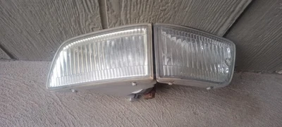 Luz de señal de giro delantera izquierda para conductor Lexus LS400 1998 1999 2000 Foto 1 de 4