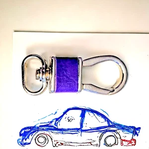 Keychain/Holder Horseshoe Buckle Purple Gift Accessories Auto House Teen JA23k2* - Picture 1 of 8
