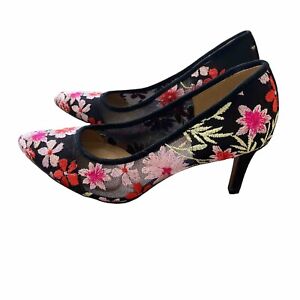 Womens 9.5W Naturalizer Natalie6 Pointed Toe Mesh Pumps Floral Embroidered