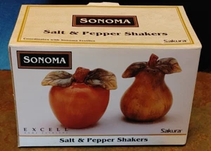 NUEVO Agitador de sal y pimienta Sonoma By Sakura cerámica manzana pera - Imagen 1 de 4