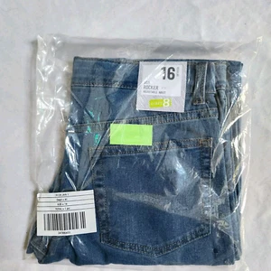 NEW Crazy 8 Boys Medium Wash Rocker Stretch Jeans, Size 16, Adjustable Waist - Picture 1 of 6