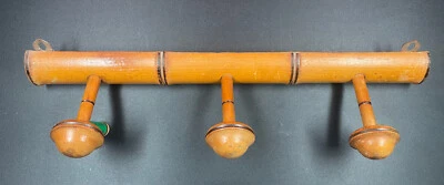 Ancien porte manteau bois tourné 1930 façon Bambou - 3 patères. 49 cm - Photo 1/4