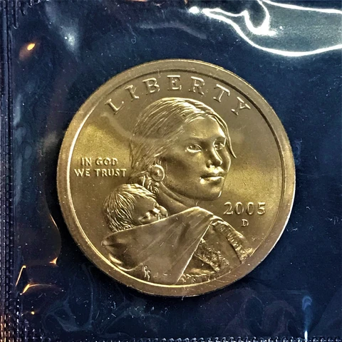 2005 D BU Sacagawea Dollar from US Uncirculated Mint Set in Original Cello Cover