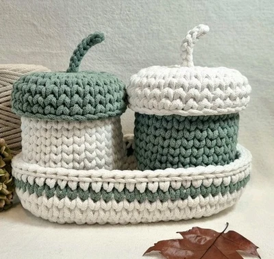 Eichel Häkelset – handgemachte Herbstdeko aus Baumwoll-Schnur, 3-teilig - Bild 1 von 4