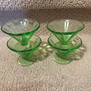 4 Vintage Anchor Hocking 4 Green Sherbet Cup Uranium Depression Glass Dessert - Picture 1 of 2