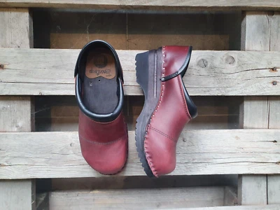 Zuecos Suecos Troentorp Picasso Burdeos Pull Up Talla EE. UU. Mujer 6 / UE 36 Foto 1 de 4