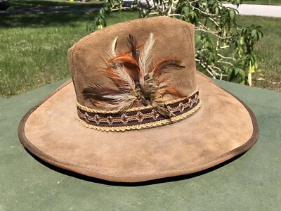 Sombrero de vaquero vintage Stetson JBS marrón emplumado talla 7 Foto 1 de 4
