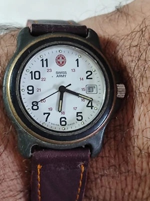 Swiss Army  Mens Date Watch 35mm White  Dial Leather Band Used - Image 1 of 4