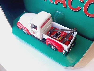 o scale matchbox 38262 1/43 1953 Ford F 100 Texaco tow truck van pick up custom - Image 1 of 4